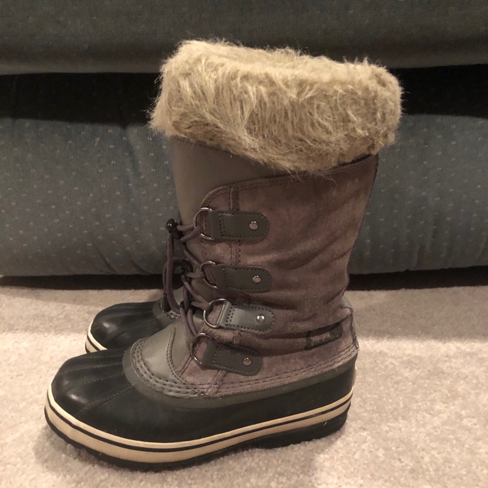 Girls size 4 winter boots 🥾